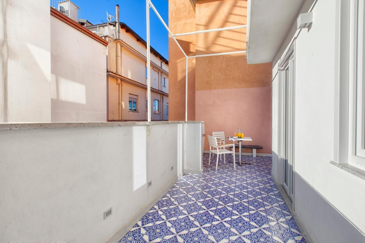 Appartement Piazza Tasso Max 1 à Sorrente Extérieur photo