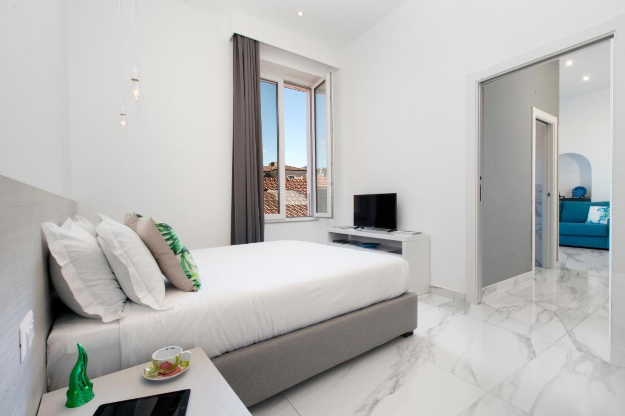 Appartement Piazza Tasso Max 1 à Sorrente Extérieur photo
